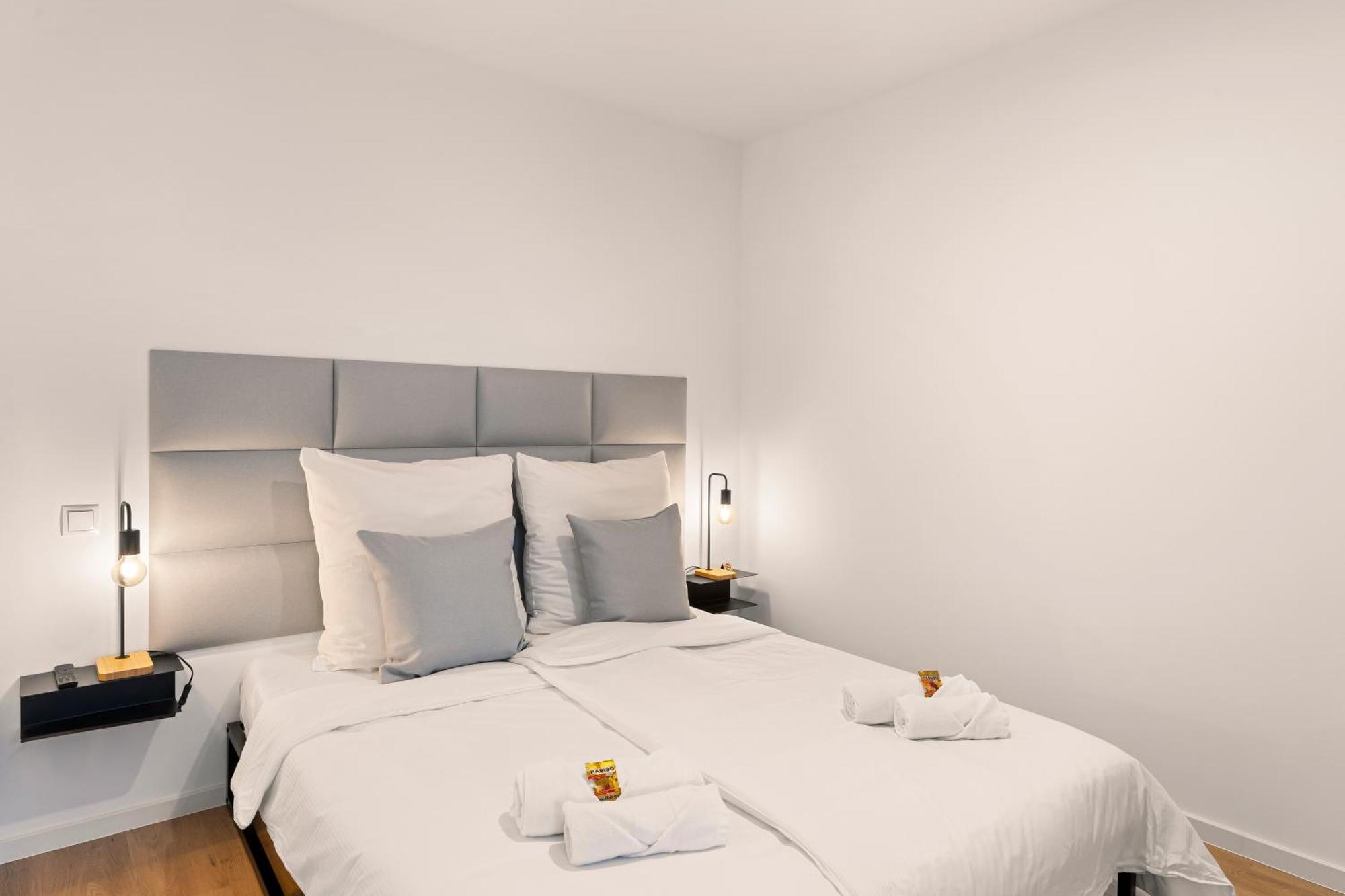 Modernes Apartment Am Gleispark Oldenburg Exterior foto